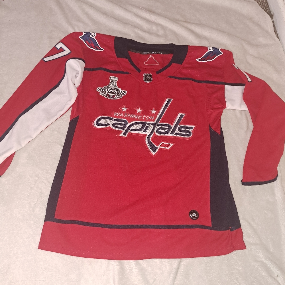 Washington capitals jersey